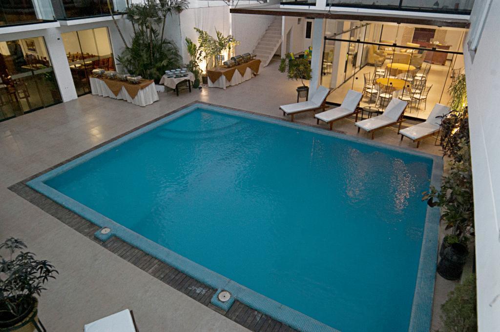 Mc Hotel Ика Экстерьер фото