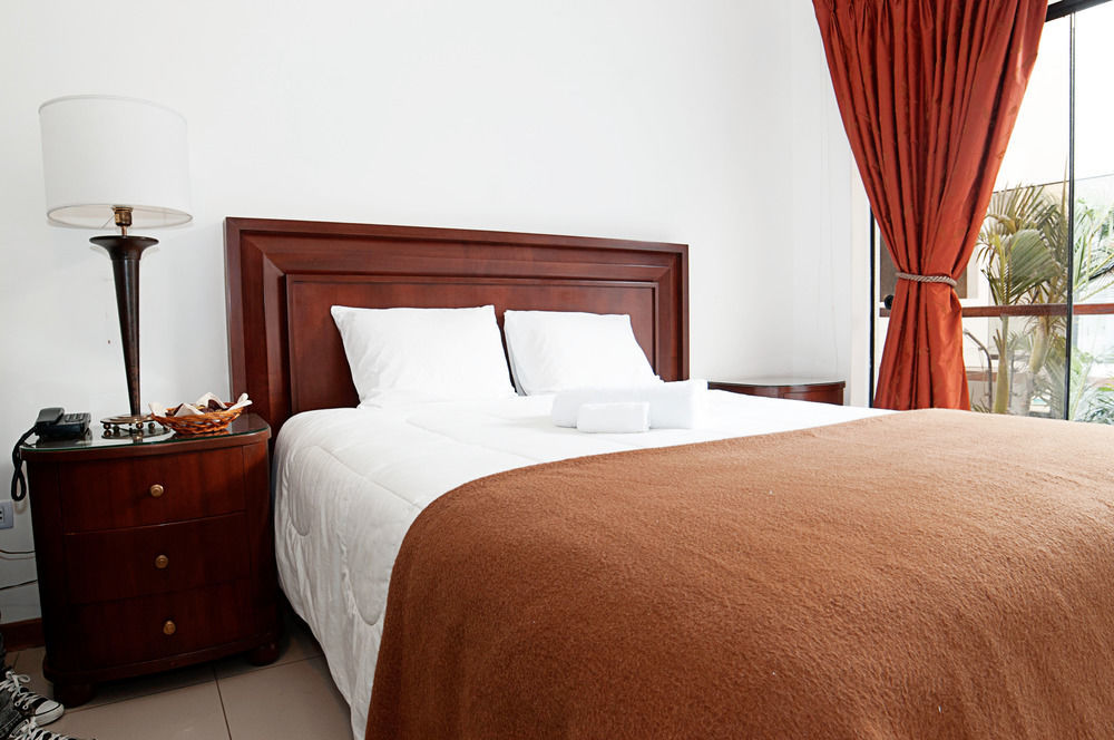 Mc Hotel Ика Экстерьер фото